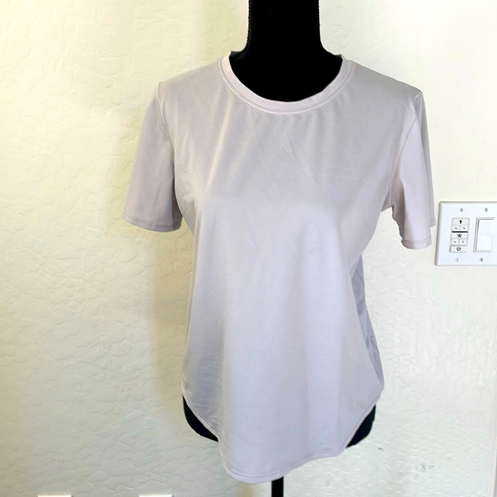 Lululemon mesh tee